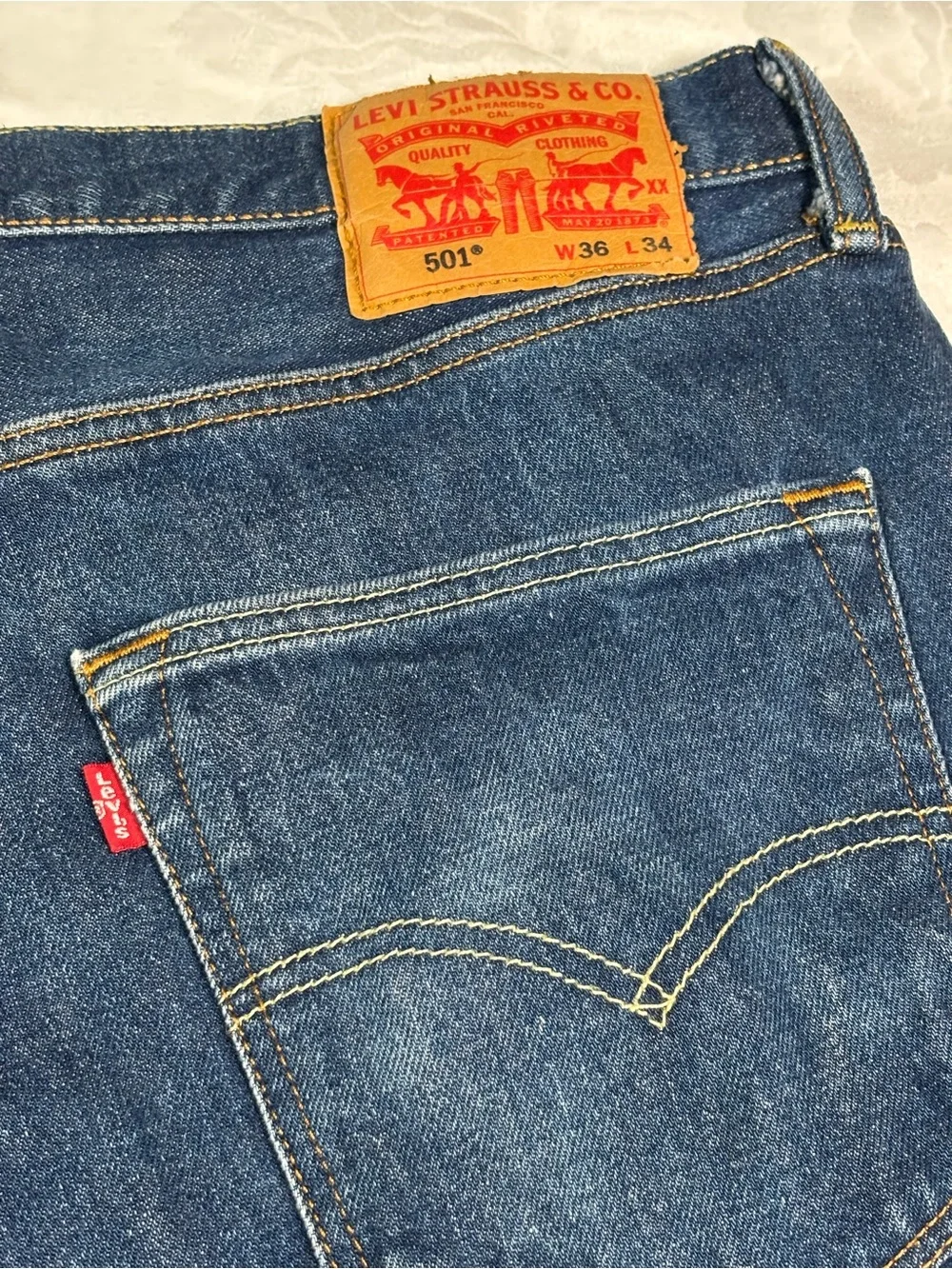 Levi’s 501 Original Fit Jeans Men’s 36x34 Blue Denim Button Fly Straight Leg